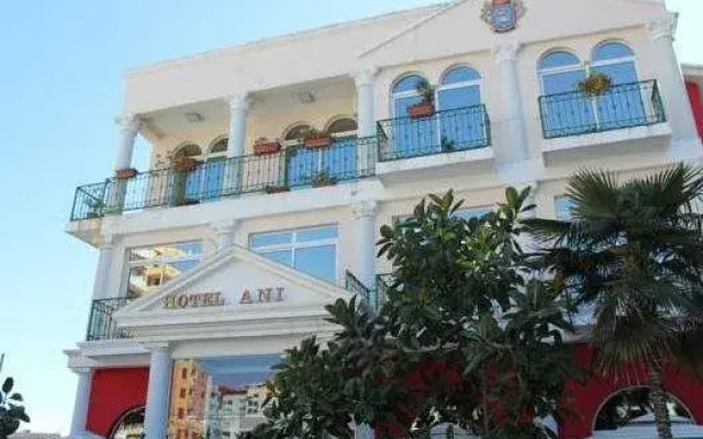 Hotel Ani