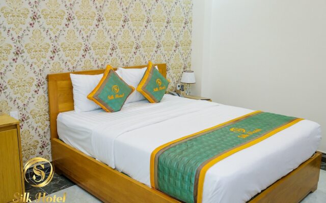 Silk Hotel вид на фасад