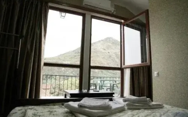 Guest House Armazi