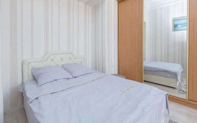 Apartament on Danylyshyna street