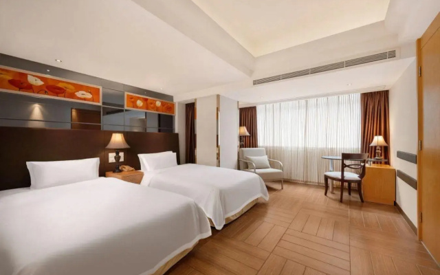 Regency Apartment Hotel