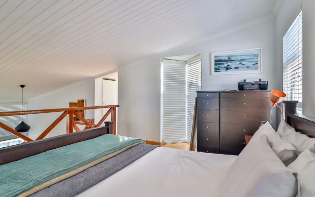 New Cumberland 510 by CTHA, Cape Town