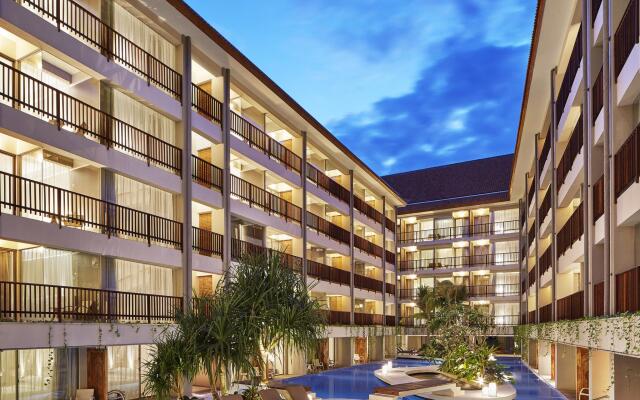 Отель Four Points By Sheraton Bali, Kuta вид на фасад