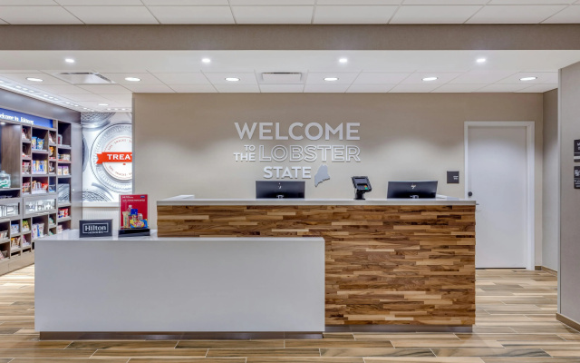 Hampton Inn & Suites Kittery-Portsmouth