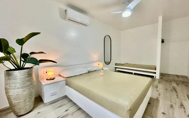 Apartamento estilo Chalé com piscina