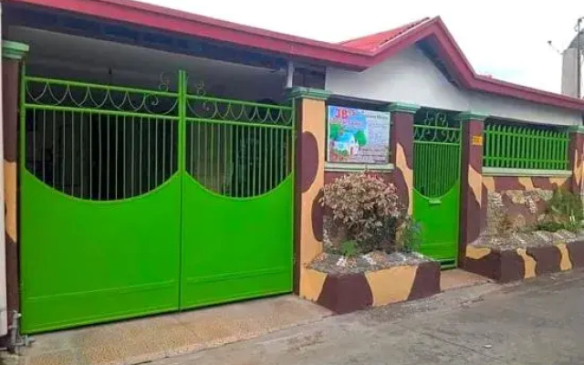 JBs Transient House