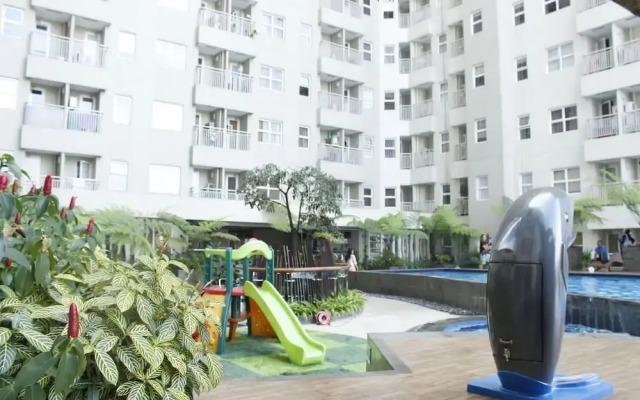 Spacious And Minimalist 2Br Apartment At Parahyangan Residence