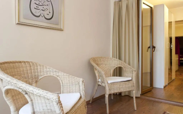 Aslan Apartments