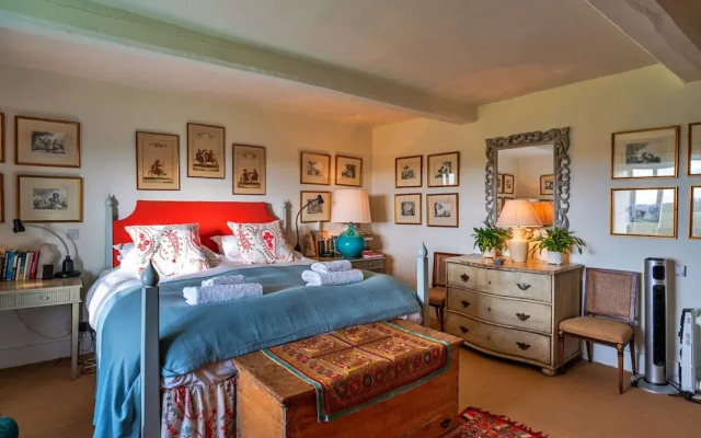 Holiday Home in Bruton With Private Lakes