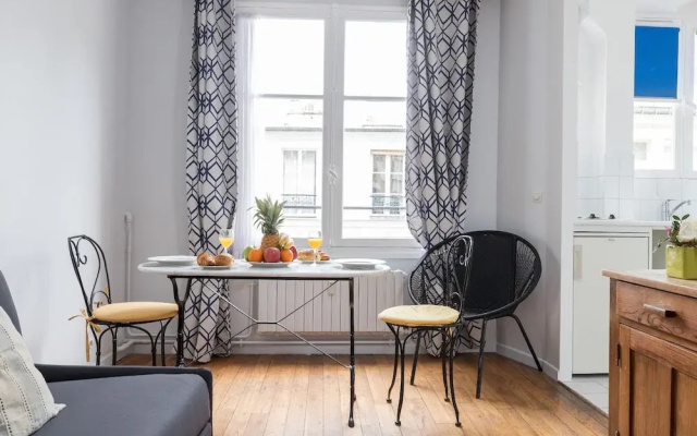 Place des Vosges - Bastille Apartment