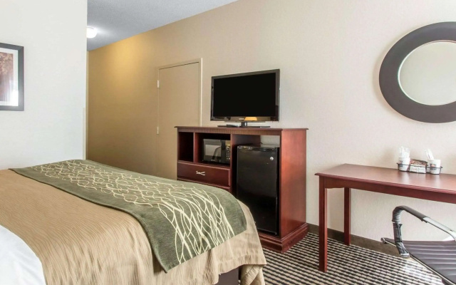Comfort Inn Birmingham - Irondale