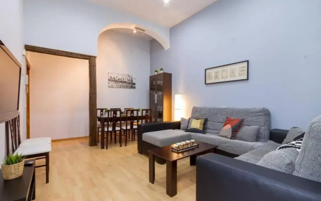 Cozy Apartment in Plaza Mayor Square by Batuecas