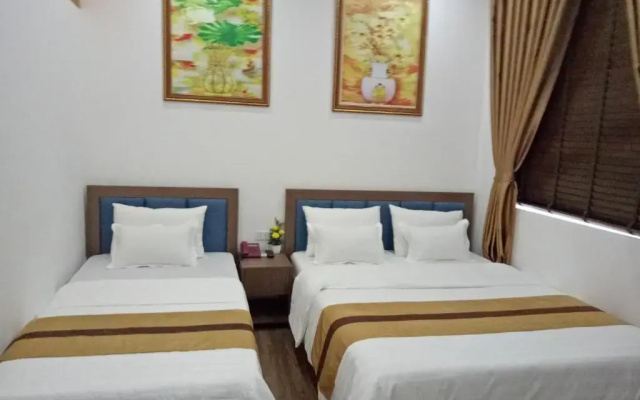 Duc Long Hotel