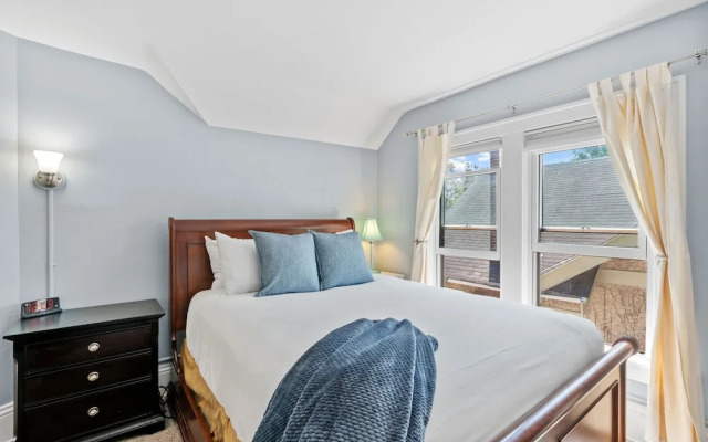 Pillsbury Hideaway