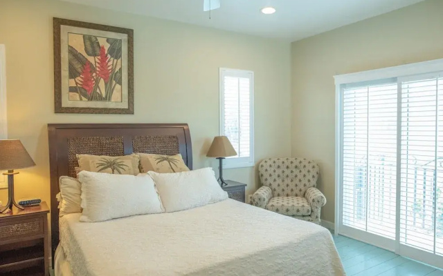 The Hideaway 4 Bedroom Condo