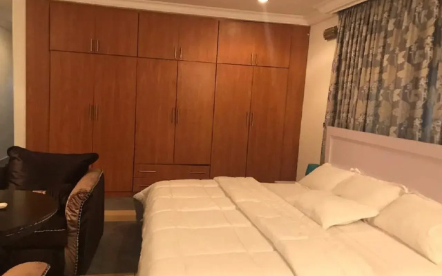 Diplomatic suites