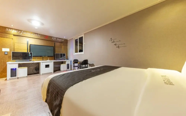 Jeonju Deokjin-dong Xi Hotel