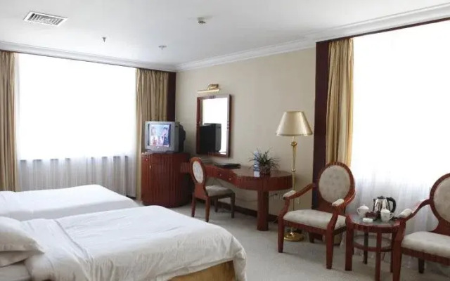 Yicheng Business Hotel