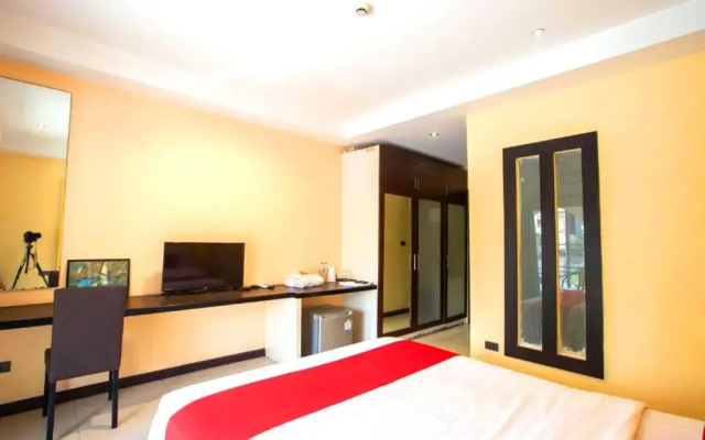 Royal Cozy Room