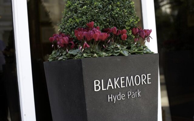 Отель Blakemore Hyde Park вид на фасад