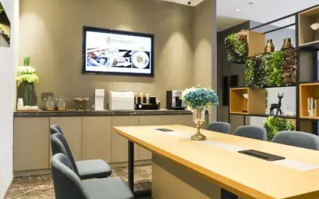 Homeinn Selected Hotel (Harbin Jiangbei University Town Subway Station Xueyuan Road)