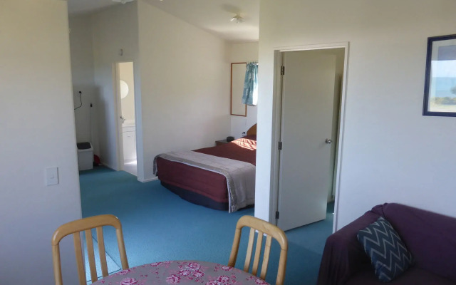 Napier Beach TOP 10 Holiday Park