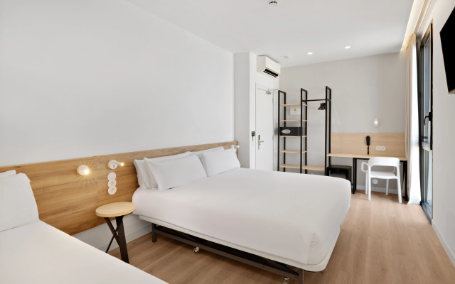 B&B HOTEL Alicante Aeropuerto