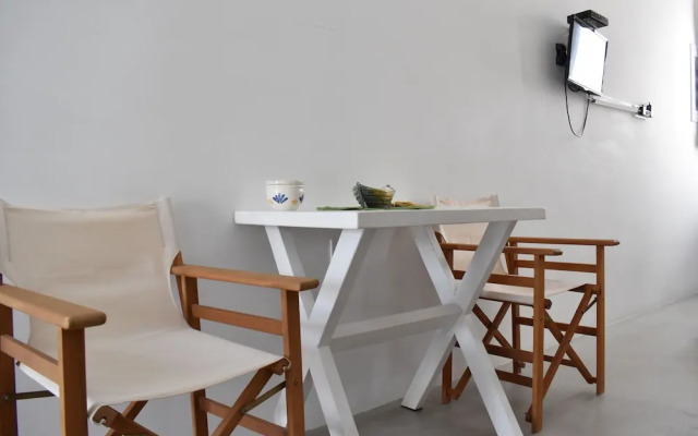 Chora Cozy Studios - Kythnos