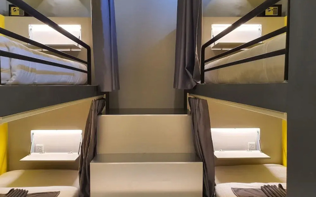 The Twizt Hotel