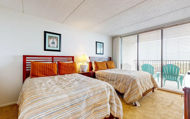 Suntide III Condominiums
