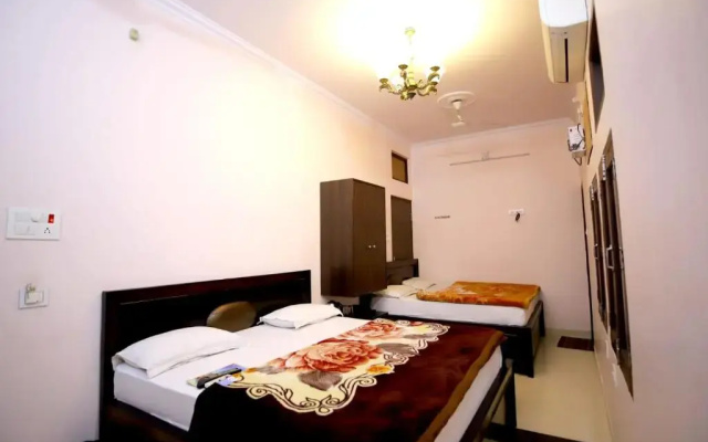 Hotel Blue Star