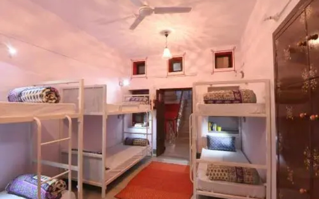Hostel Raahi