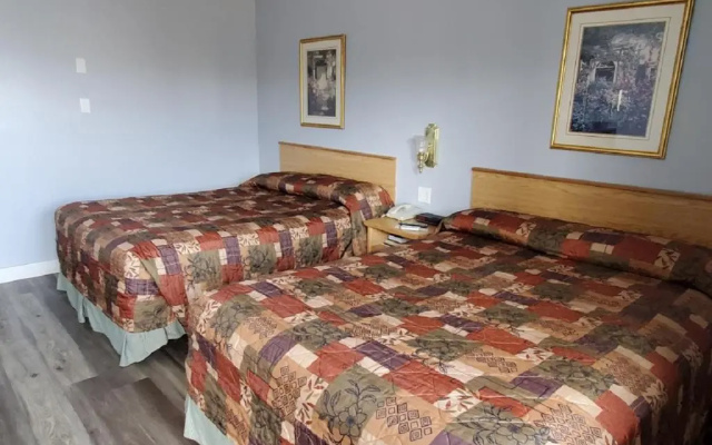Holiday Lodge