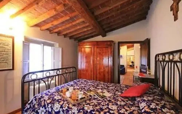 Monna Lisa Halldis Apartment