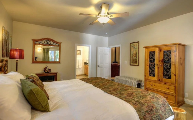 North Canyon Inn