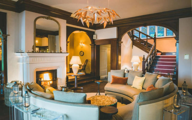 The Coed-Y-Mwstwr Hotel
