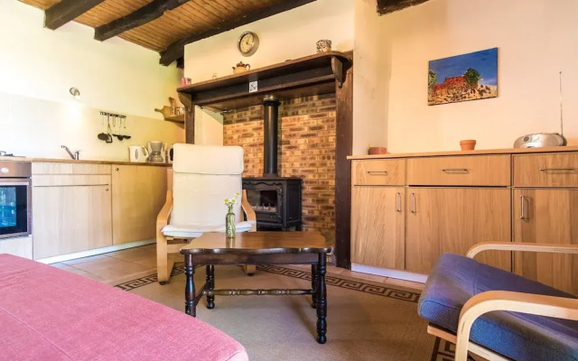 Peaceful Cottage in Savignac
