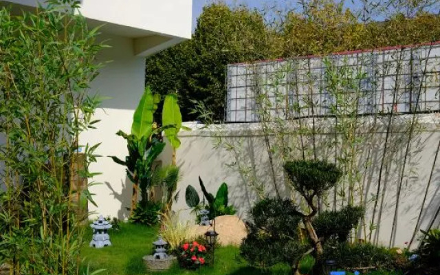Houcun Villa