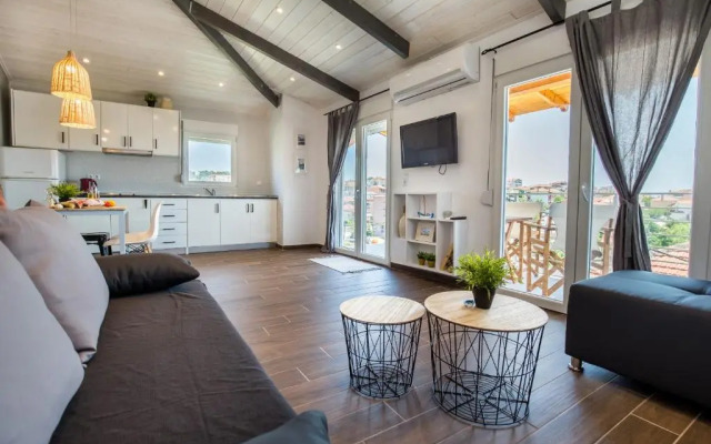 Thasos Meltemi Close to the Beach-Up to 11 guests