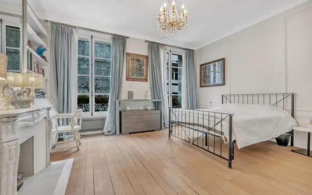 Luxury 5BR House Close to the Arc de Triomphe
