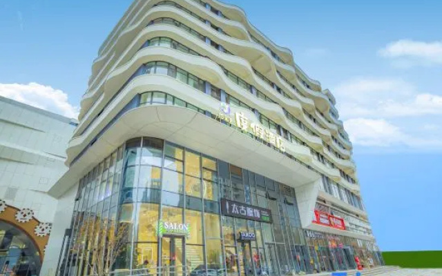 Dalian Shibeiwan Resort