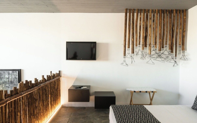 Mykonos Dot - Art Homes