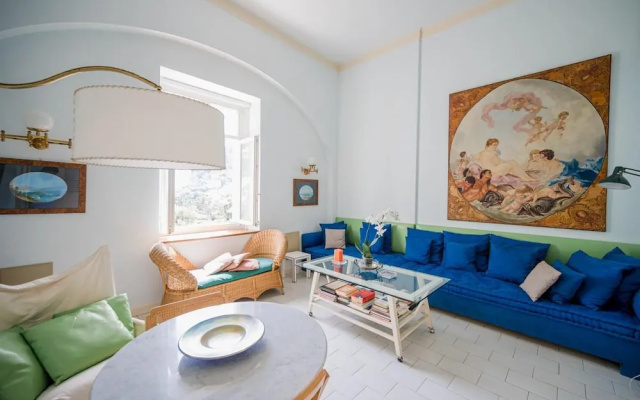 Charming Loft Camerelle