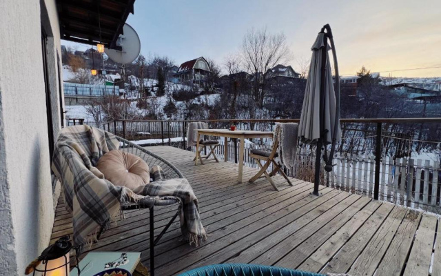 Alexa Luxury Mountain Home (Алекса Лакшери Маунтин Хоум)