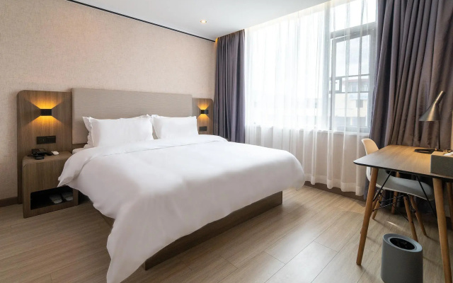 Jin Tai Zi Hotel