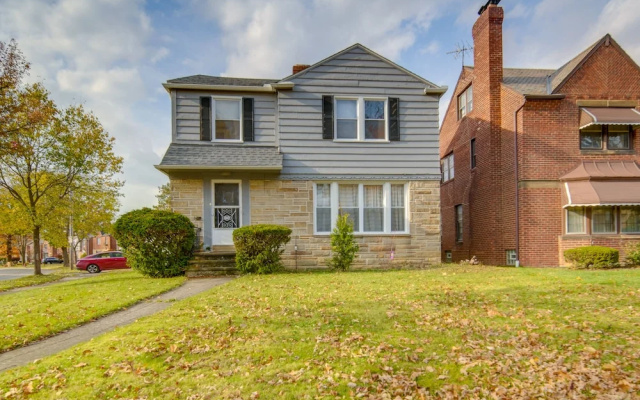 University Heights Home Near Downtown Cleveland!