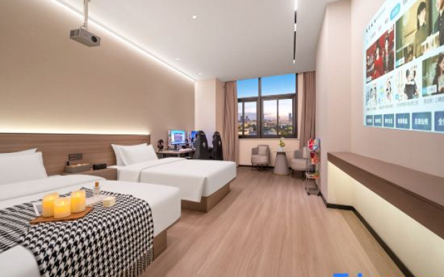Pixel Island E-Sport Hotel