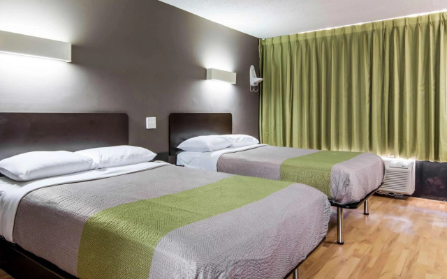 Studio 6 Extended Stay - Lagrange, GA