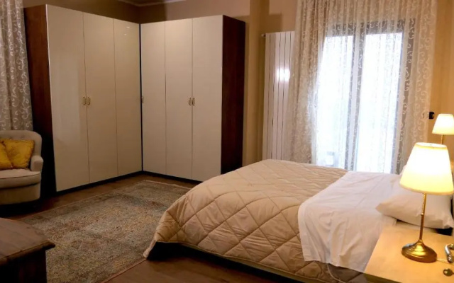 Erania Rooms & Apartments