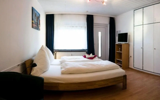 Apartment-EG-08